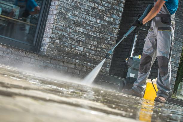 Best Sign and Awning Cleaning  in Lakehills, TX