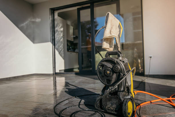 Best Gas Station Cleaning  in Lakehills, TX